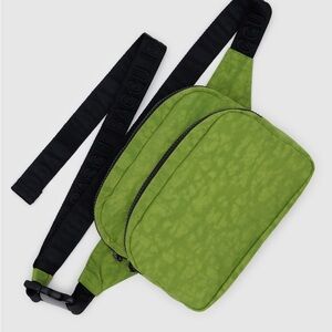 BAGGU Green Belt Bag